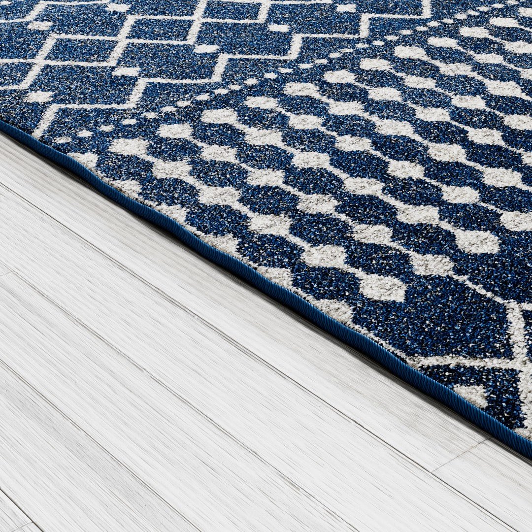 Eviva Grid 5' x 7' Geometric Blue/Cream Rug - Rug by Eviva