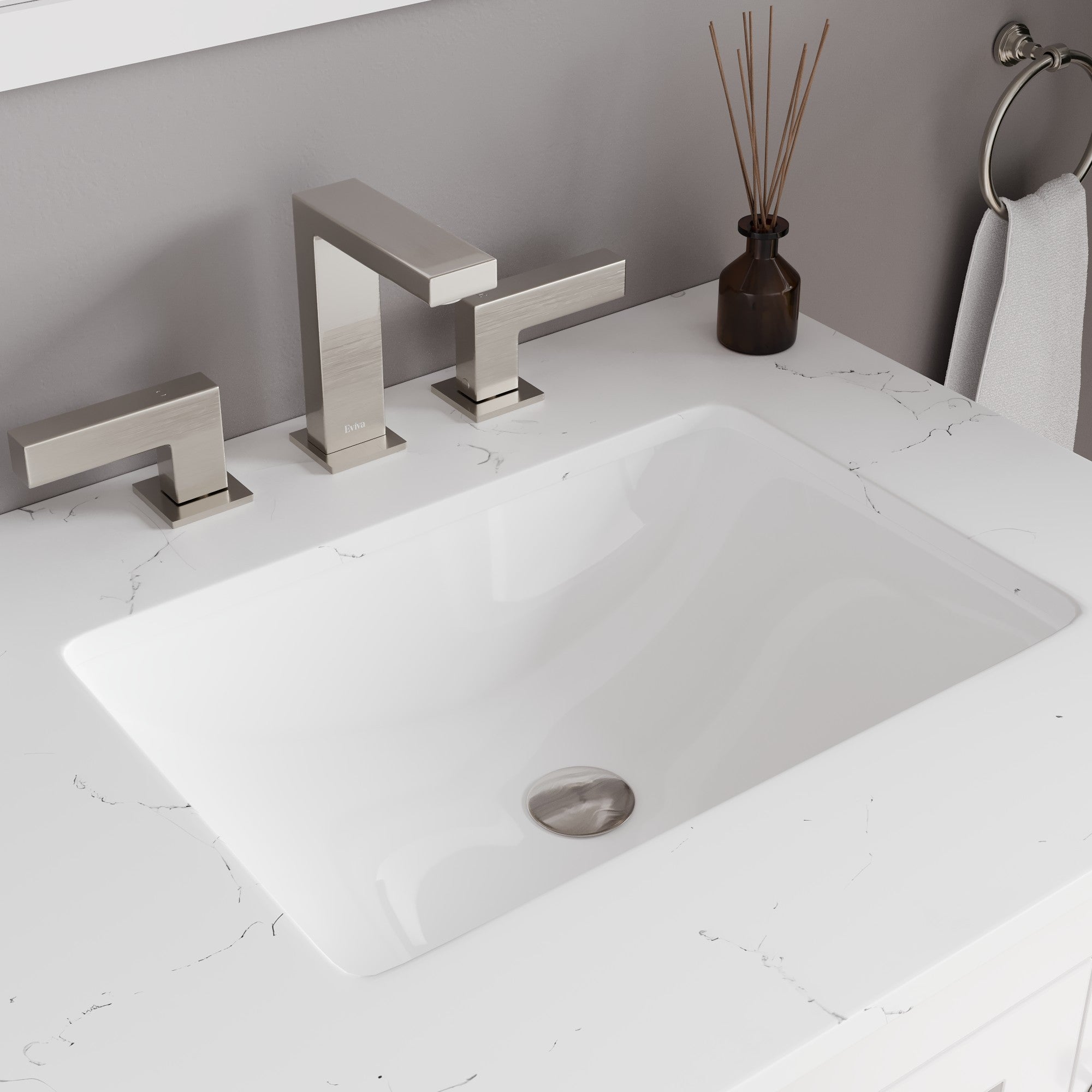 Acclaim 30 in. White Single Right Sink Bath Vanity with Carrara Quartz Top and Undermount Porcelain Sink