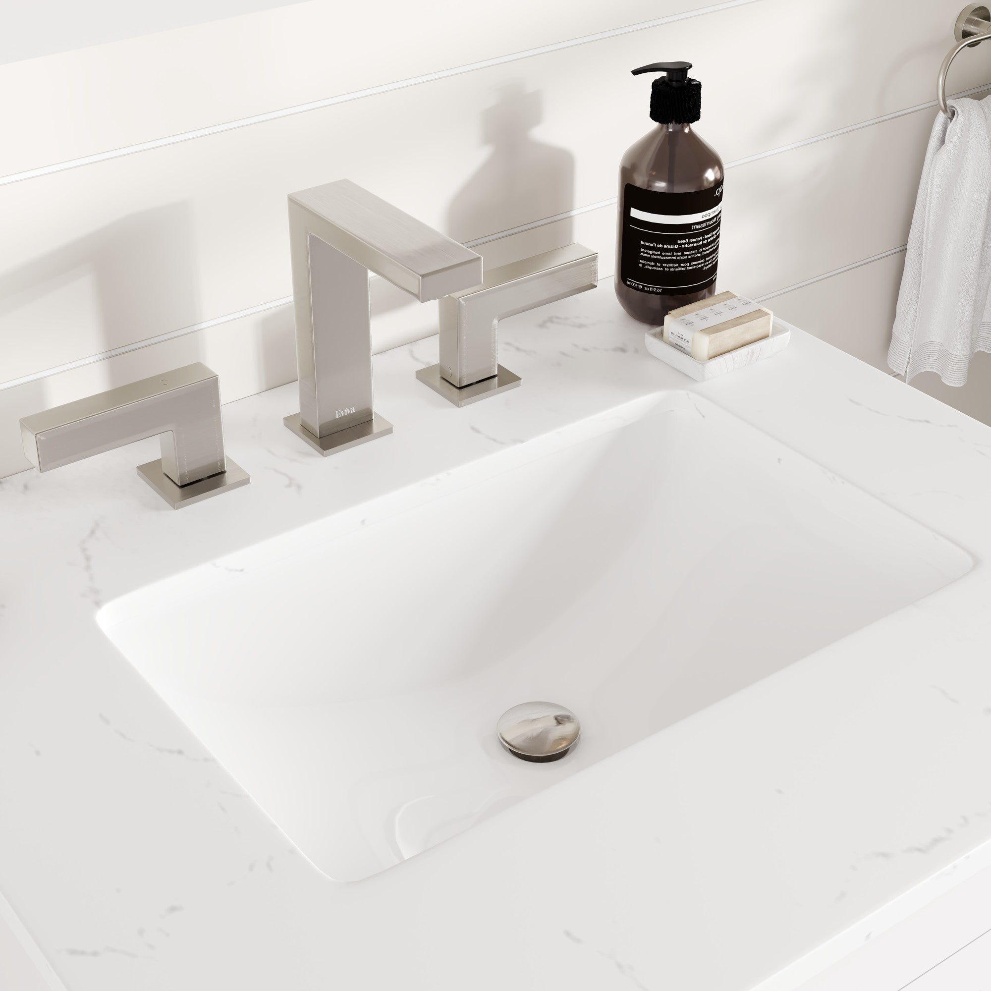 Acclaim 26 in. White Single Right Sink Bath Vanity with Carrara Quartz Top and Undermount Porcelain Sink