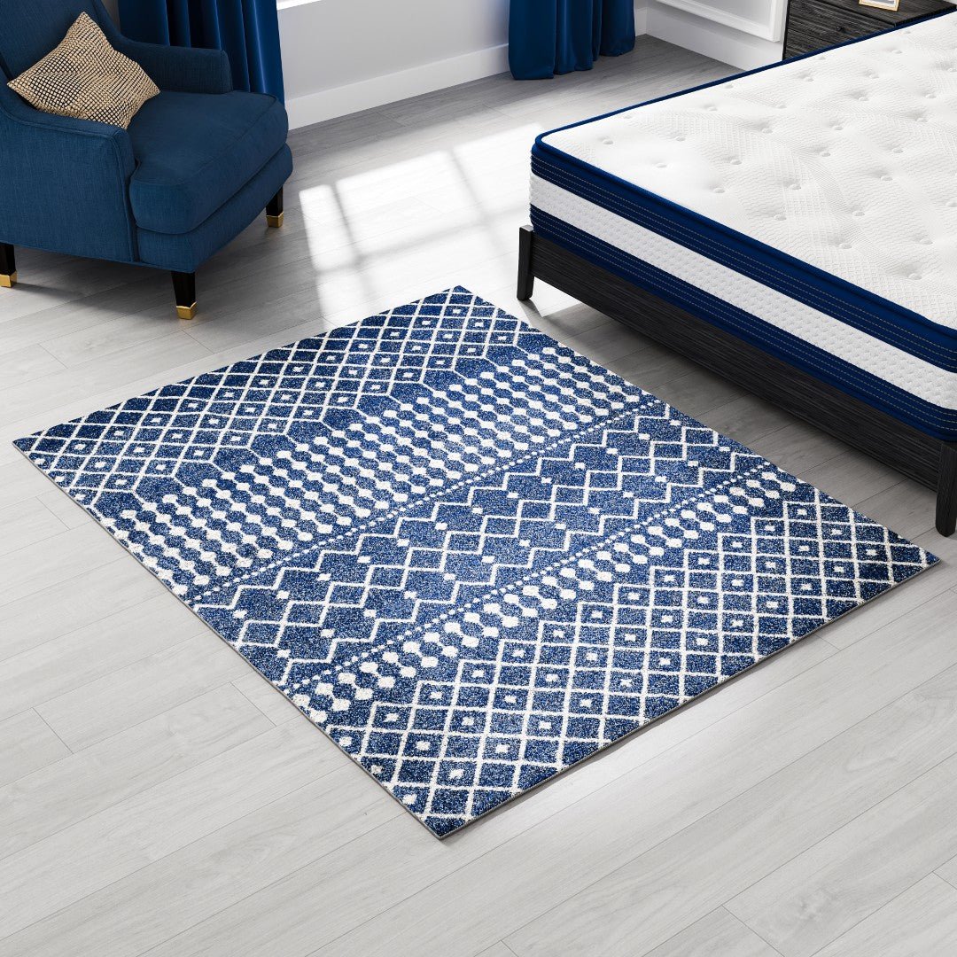 Eviva Grid 5' x 7' Geometric Blue/Cream Rug - Rug by Eviva