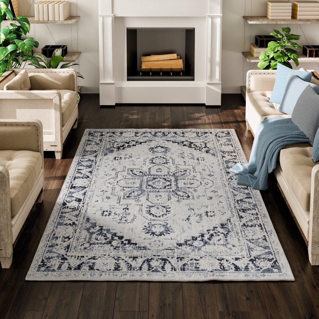 Eviva Capricorn 3' x 5' Oriental Blue/Cream Rug - Rug by Eviva