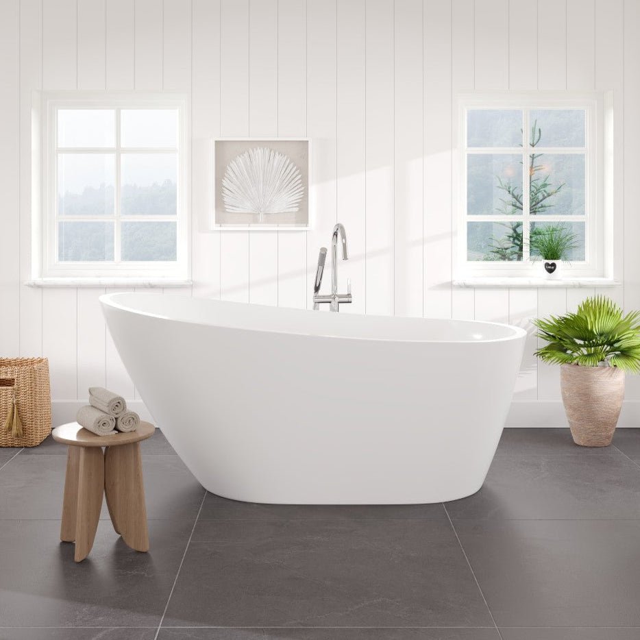 Eviva Luna 60" Glossy White Acrylic Slipper Freestanding Bathtub - Bathtub by Eviva