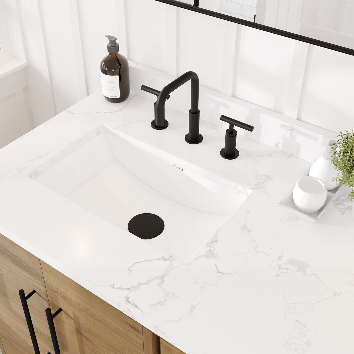 Graham 36 in. Oak Single Sink Bath Vanity with Arabescato Engineered Stone Top and Undermount Porcelain Sink - Bathroom Vanity by Eviva