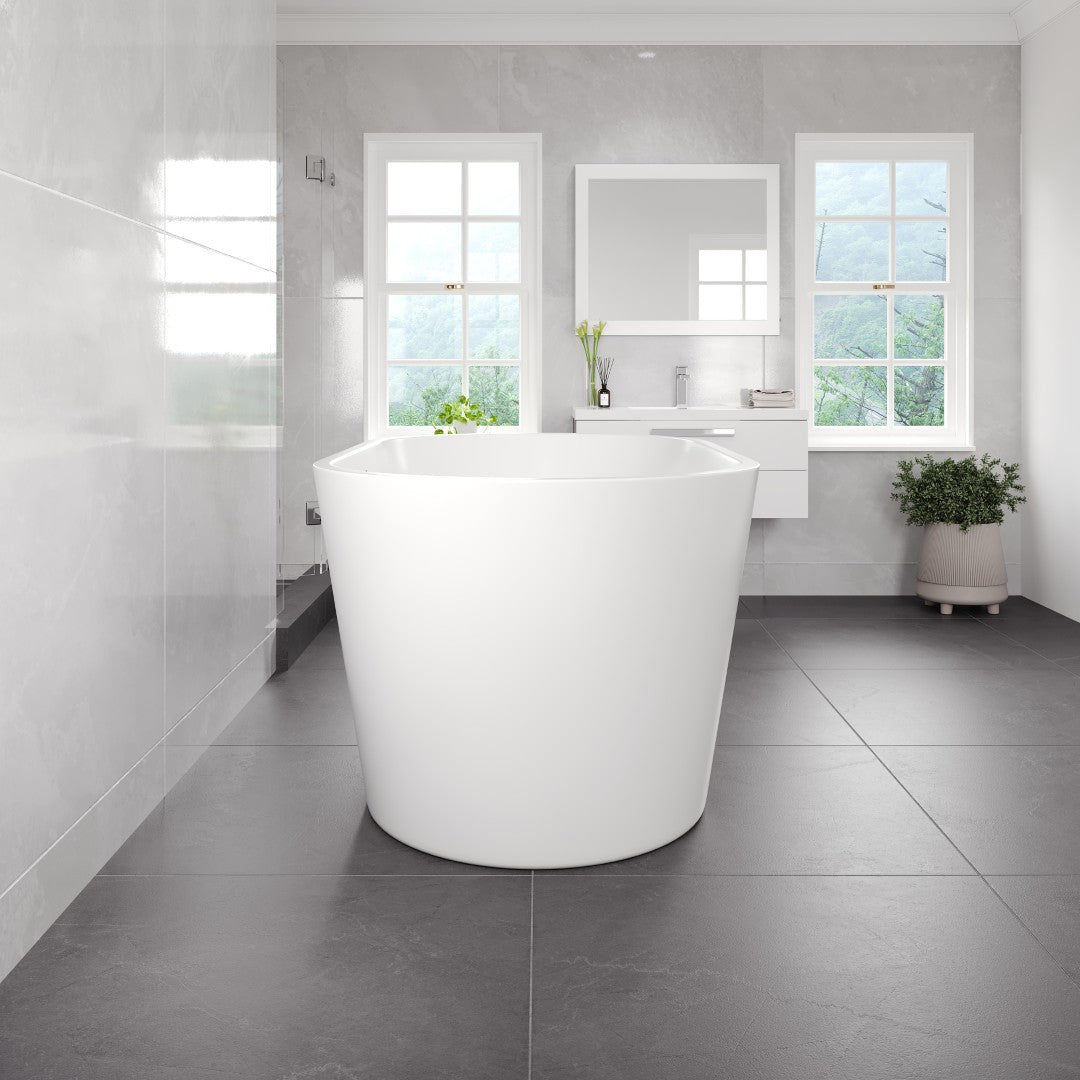 Eviva Aura 55" Glossy White Acrylic Oval Freestanding Bathtub