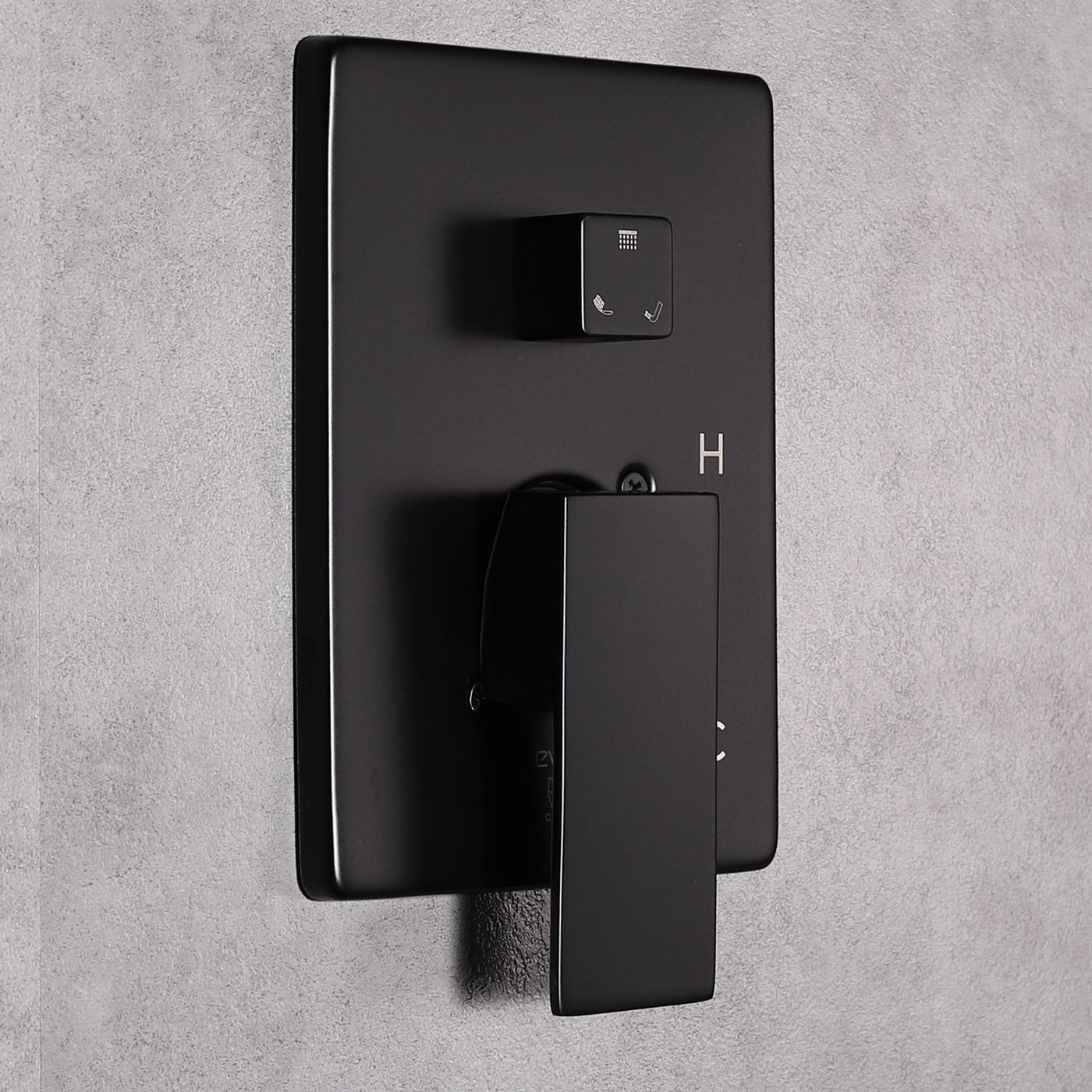 Eviva Beverly Shower and Tub Faucet Set in Matte Black Finish