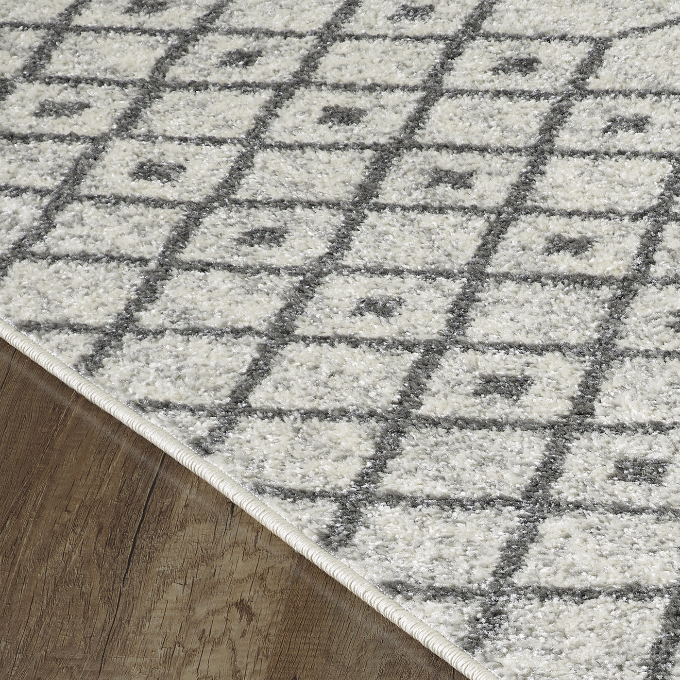 Grid 2' x 8' Geometric Gray/Cream Rug