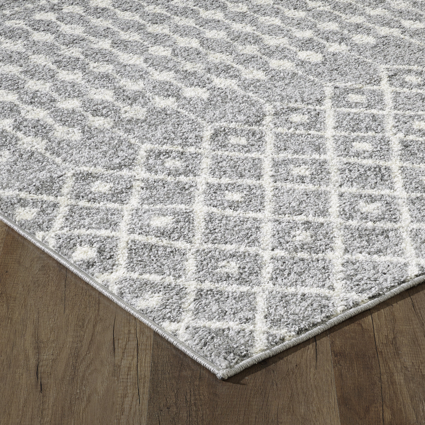 Grid 5' x 7' Geometric Gray/Cream Rug